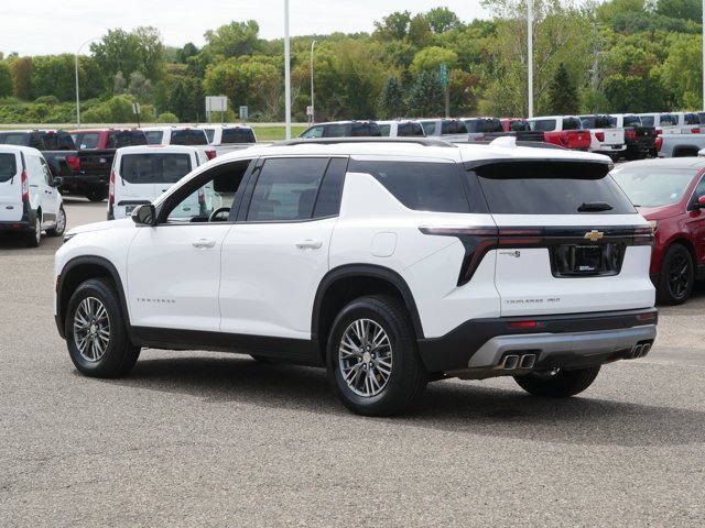 Used 2026 Chevrolet Traverse LT AWD/4WD image 6