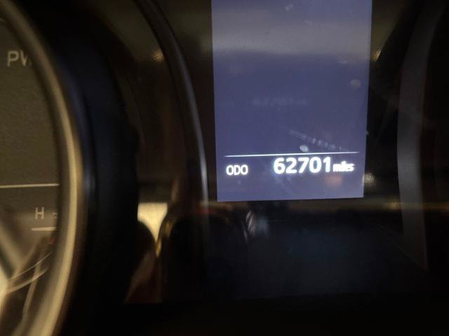 Used 2024 Toyota Camry SE w/ Cold Weather Package FWD image 15