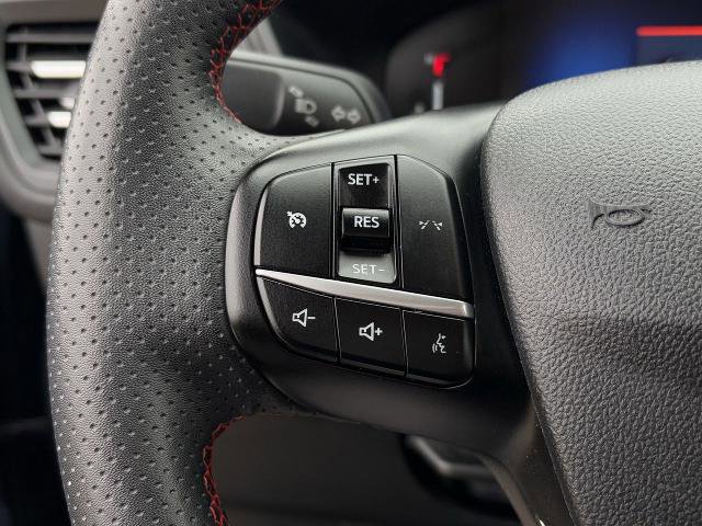 Certified 2023 Ford Escape ST-Line Select image 16