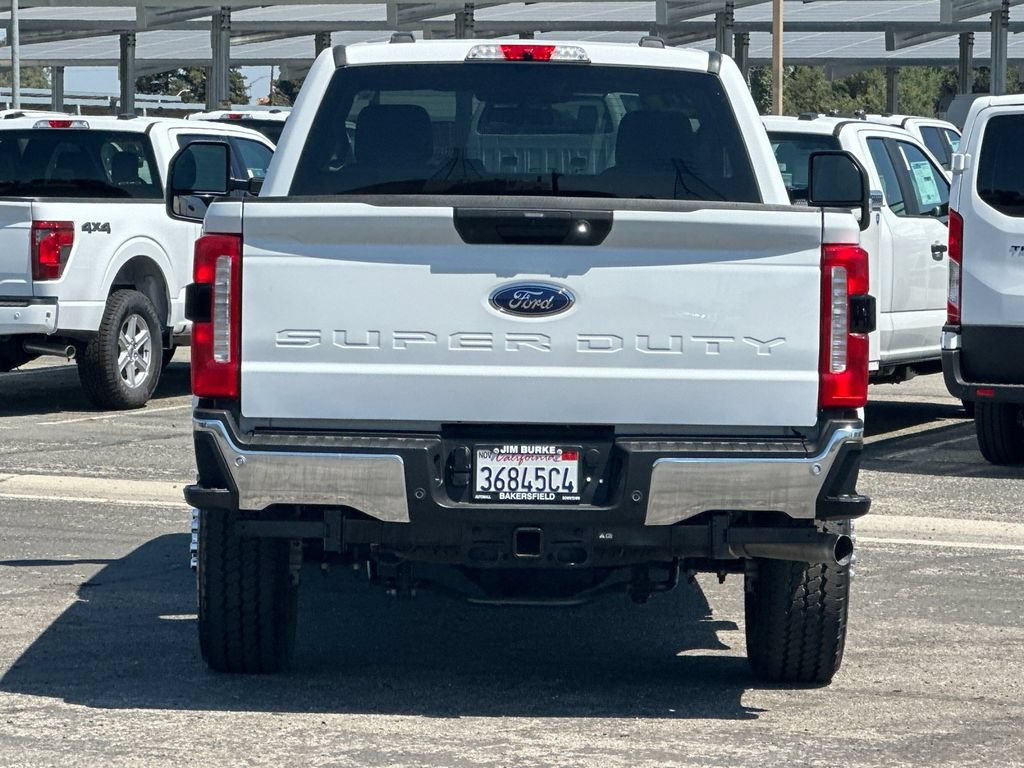 Certified 2024 Ford F350 XLT w/ 360-Degree Camera Package AWD/4WD image 4