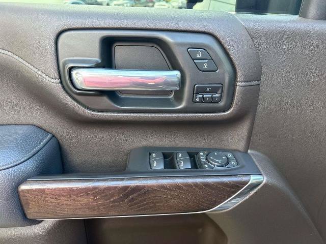 Used 2021 GMC Sierra 2500 Denali w/ Denali Black Diamond Edition AWD/4WD image 19