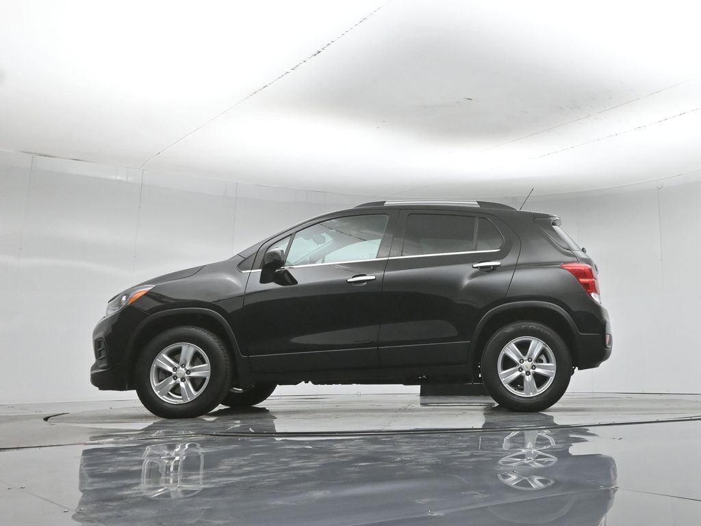 Used 2020 Chevrolet Trax LT w/ LT Convenience Package AWD/4WD image 8