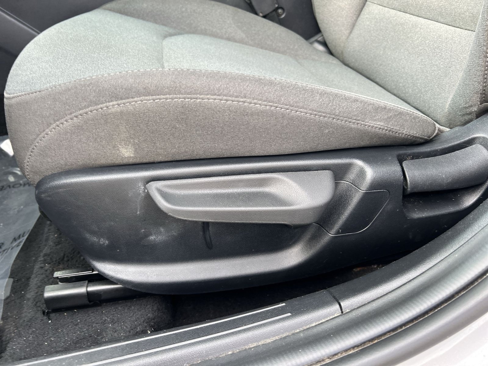 Used 2025 Kia K4 FWD image 14