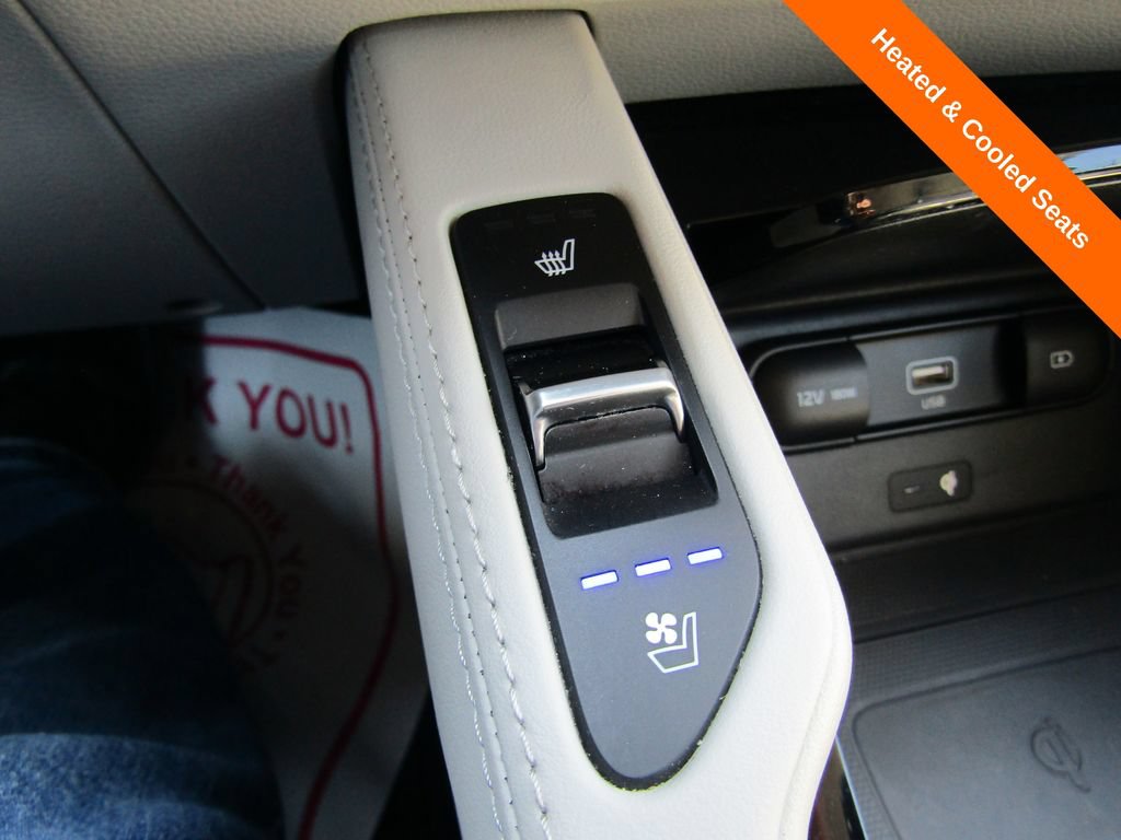 Used 2022 Kia Telluride SX w/ SX Prestige Package AWD/4WD image 19