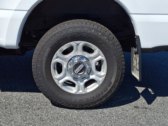 Certified 2026 Ford F250 XLT w/ FX4 Off-Road Package AWD/4WD image 8