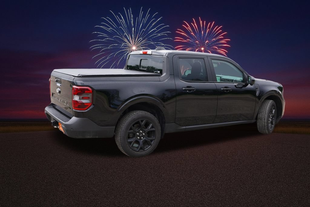 Certified 2025 Ford Maverick Lariat w/ Black Appearance Package AWD/4WD image 4
