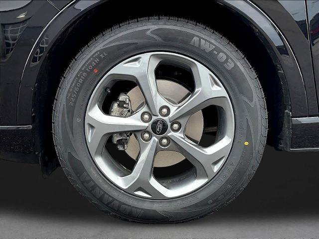 Certified 2024 Ford Escape ST-Line w/ Tech Pack #1 AWD/4WD image 35