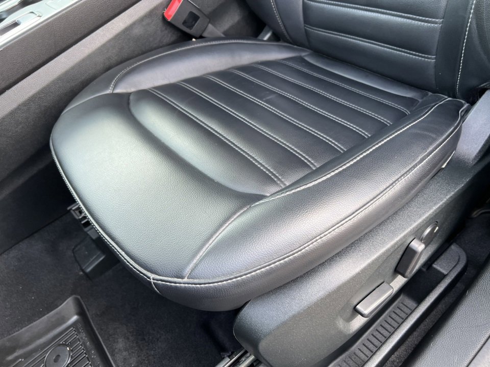 Certified 2022 Ford Edge SEL w/ Convenience Package image 16