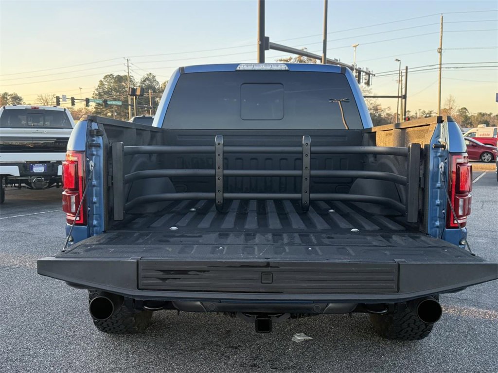 Certified 2019 Ford F150 Raptor w/ Equipment Group 802A Luxury image 9