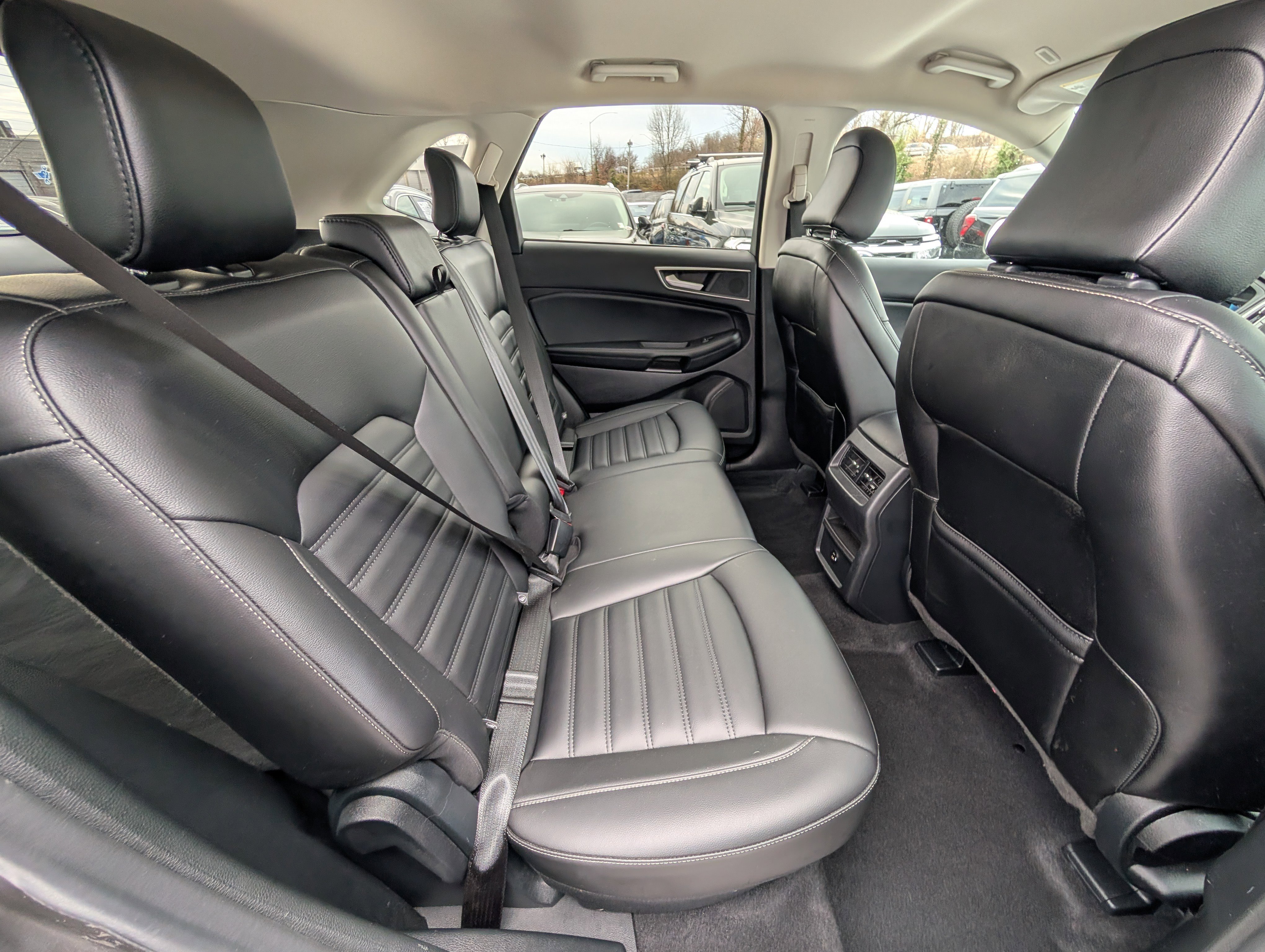 Certified 2022 Ford Edge SEL image 13