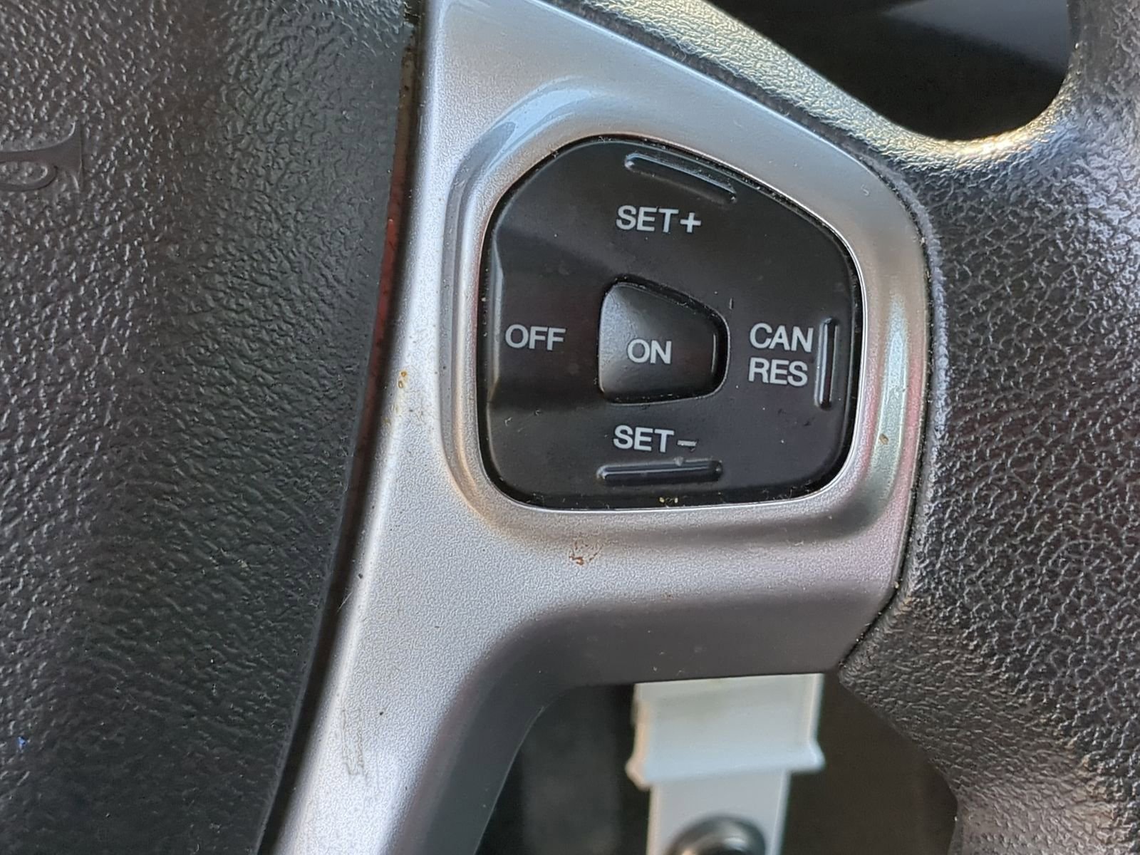 Certified 2018 Ford Fiesta SE image 27