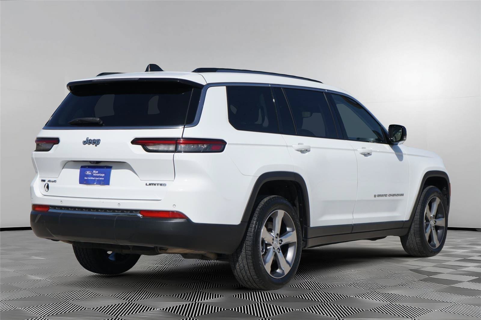 Used 2021 Jeep Grand Cherokee L Limited AWD/4WD image 5
