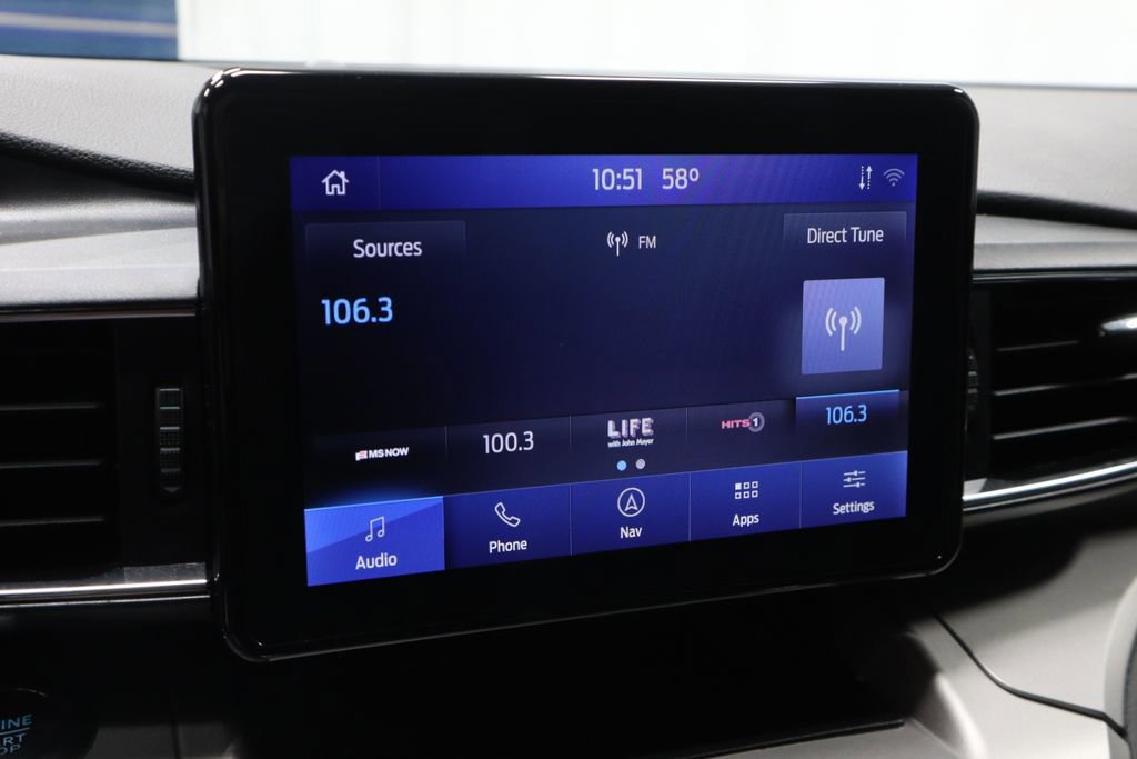 Certified 2022 Ford Explorer XLT w/ Equipment Group 202A image 9