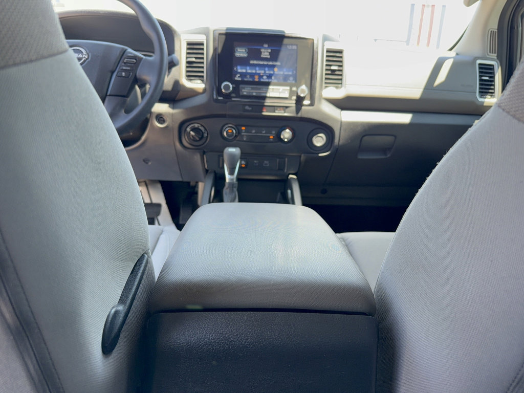 Used 2023 Nissan Frontier SV w/ Technology Package AWD/4WD image 28