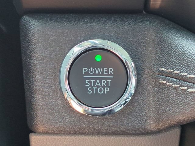 Certified 2025 Ford F150 Lightning Flash AWD/4WD image 28