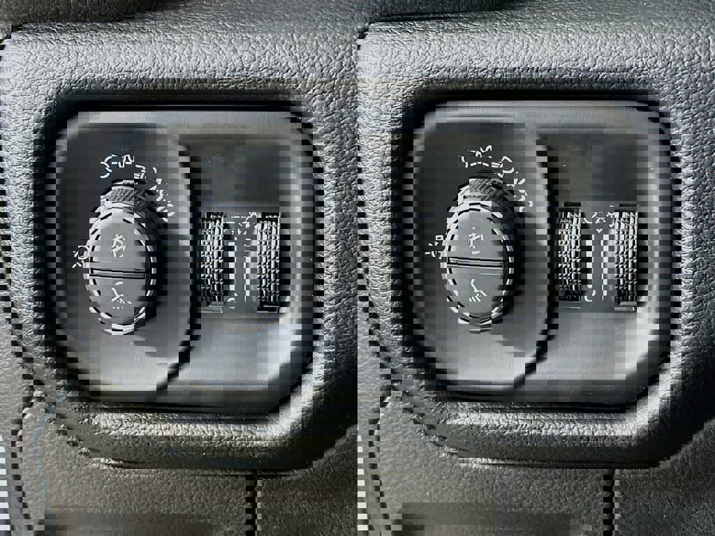 Used 2019 RAM 1500 Big Horn image 27