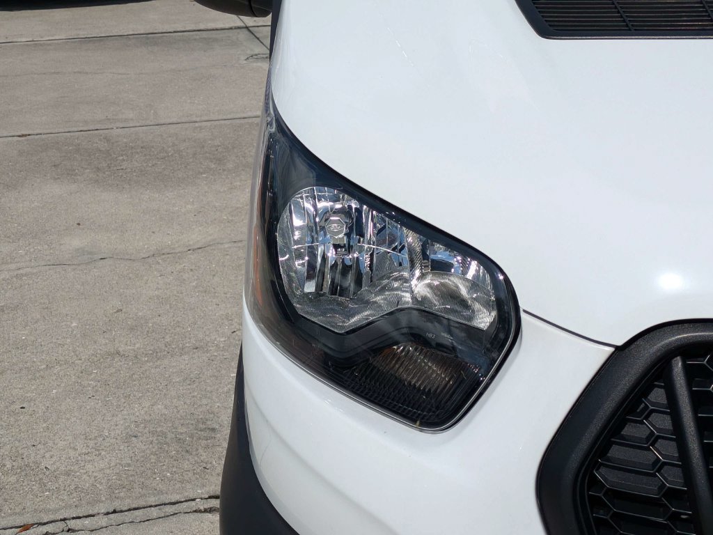 Certified 2025 Ford Transit 350 Low Roof AWD image 9