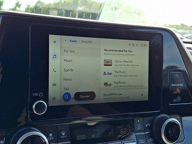 Used 2023 Toyota Highlander XLE FWD image 18