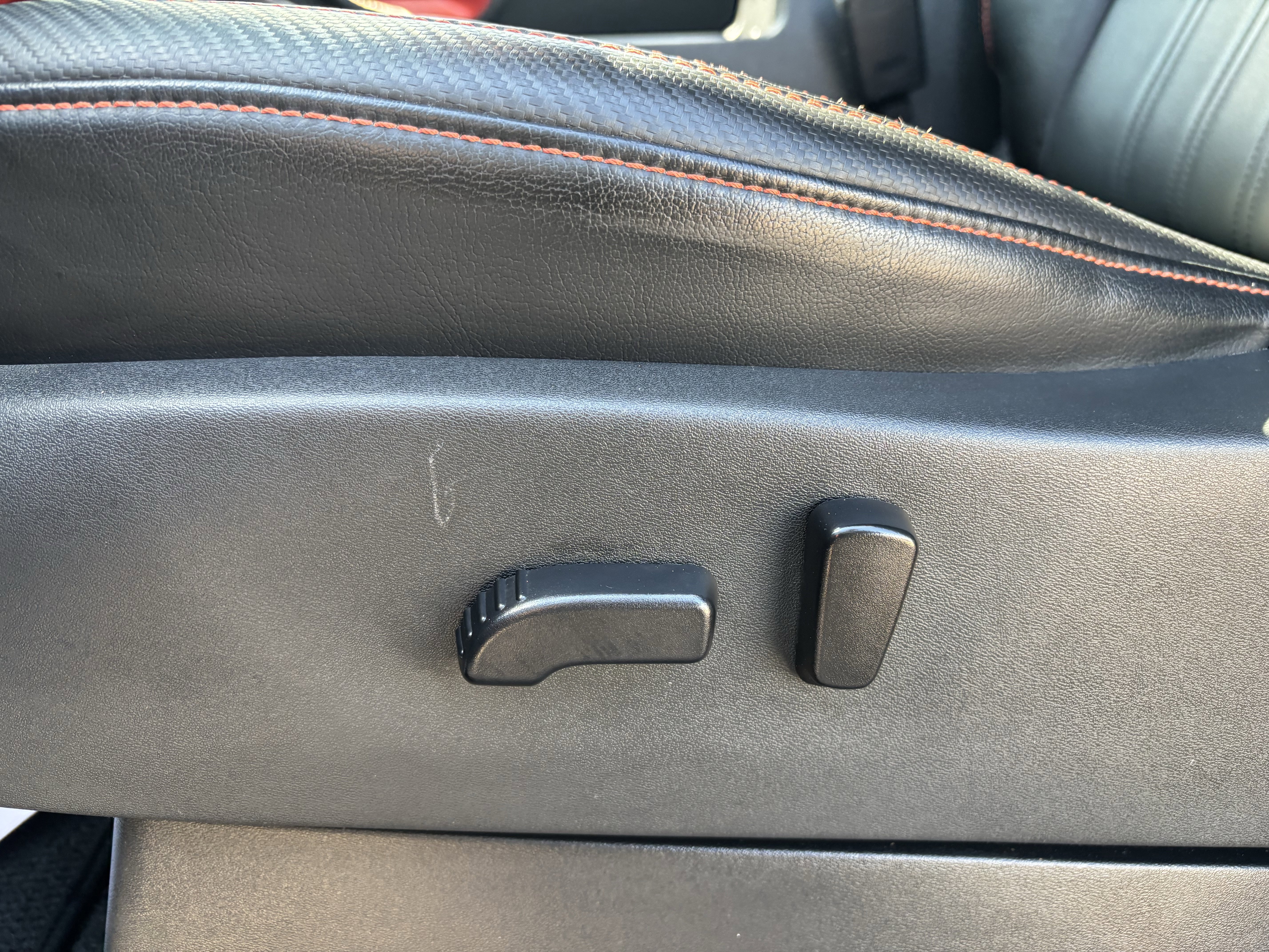 Used 2023 Nissan Frontier Pro-X w/ Pro-X Premium Package image 12