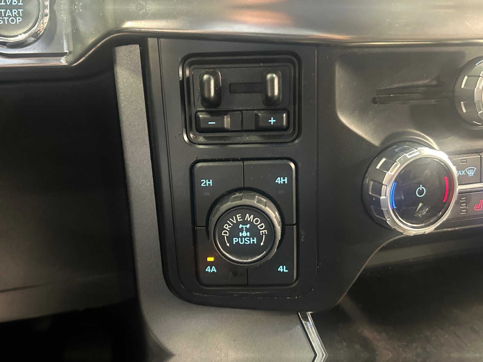 Certified 2023 Ford F150 Lariat w/ Equipment Group 502A High AWD/4WD image 20