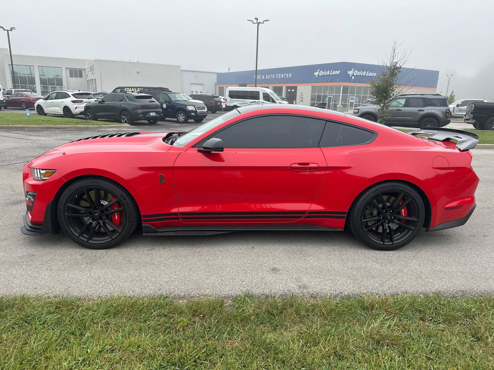 Certified 2021 Ford Mustang Shelby GT500 w/ Technology Package RWD image 10