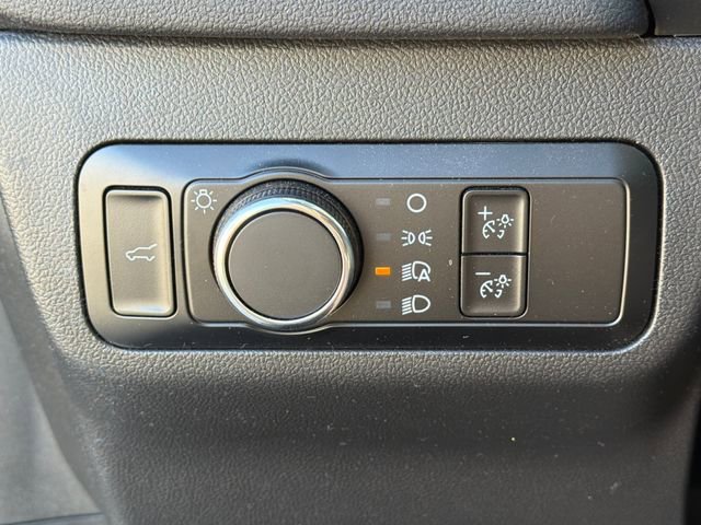 Certified 2024 Ford Escape ST-Line w/ Tech Pack #1 image 17