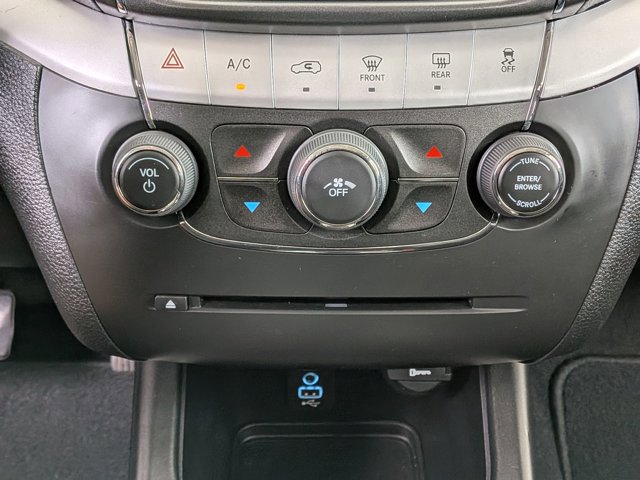 Used 2020 Dodge Journey SE w/ Blacktop Package image 22