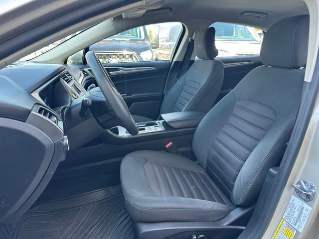 Certified 2017 Ford Fusion SE image 12