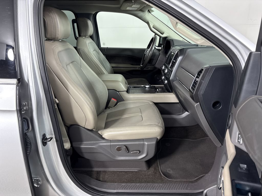 Certified 2018 Ford Expedition Limited w/ Equipment Group 301A RWD image 6