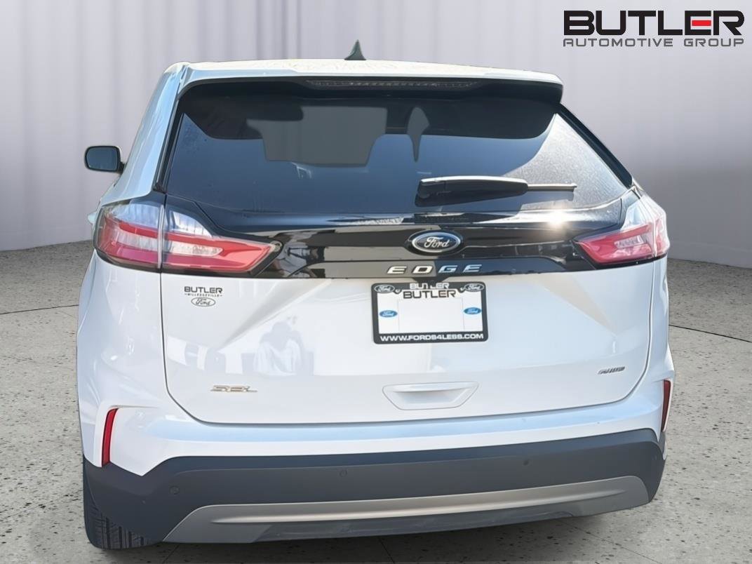 Certified 2024 Ford Edge SEL image 7