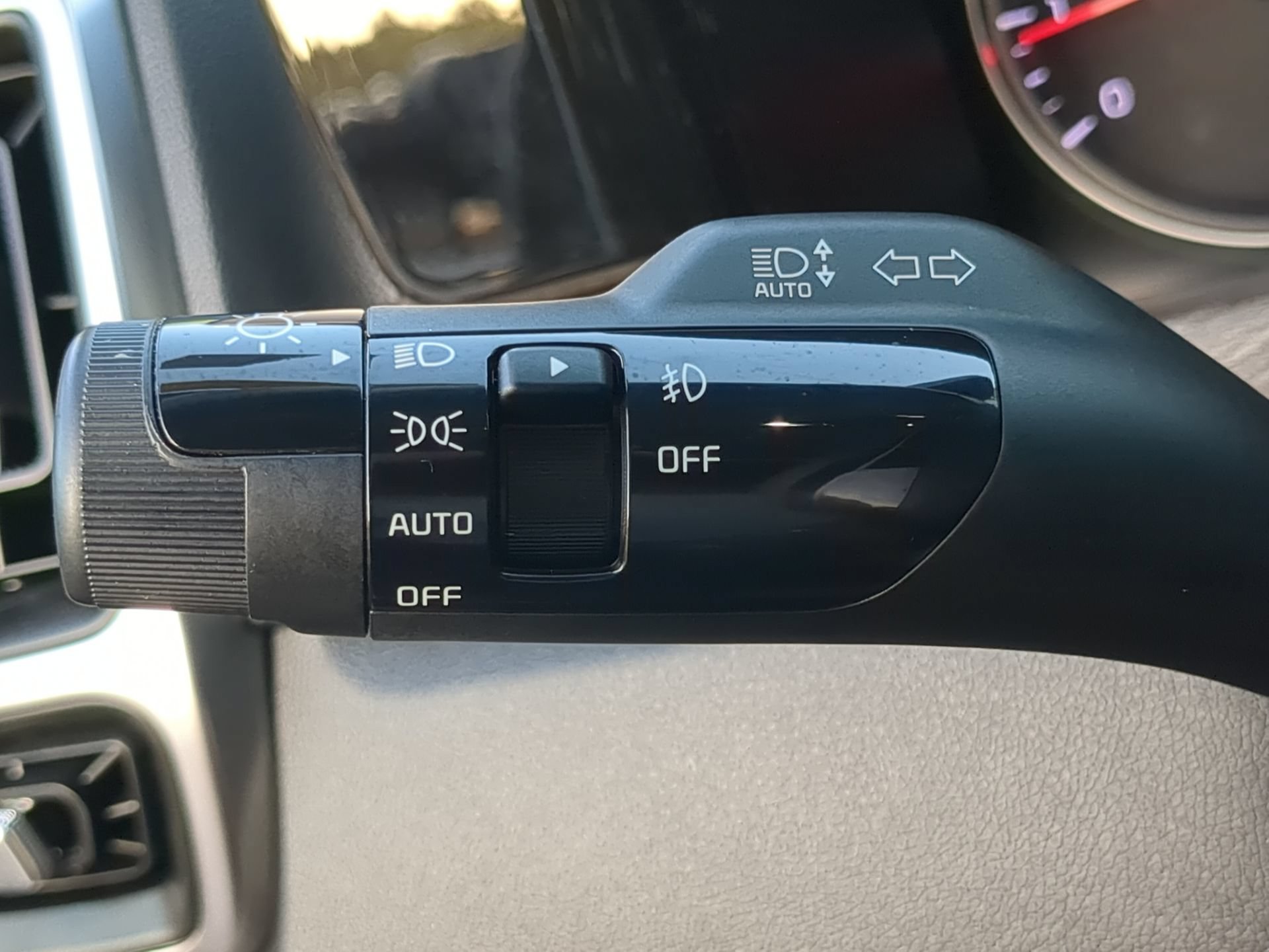 Used 2022 Kia Sorento EX w/ Panoramic Sunroof Package FWD image 65