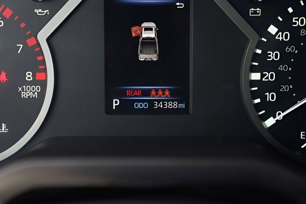 Used 2023 Toyota Tundra SR5 AWD/4WD image 25