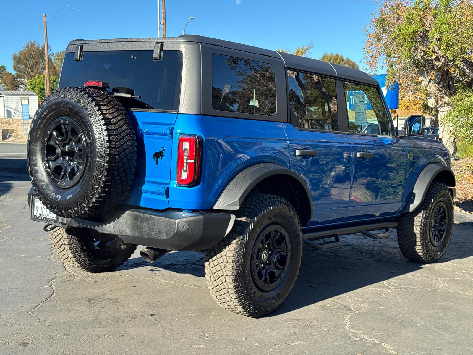 Certified 2023 Ford Bronco Wildtrak image 14