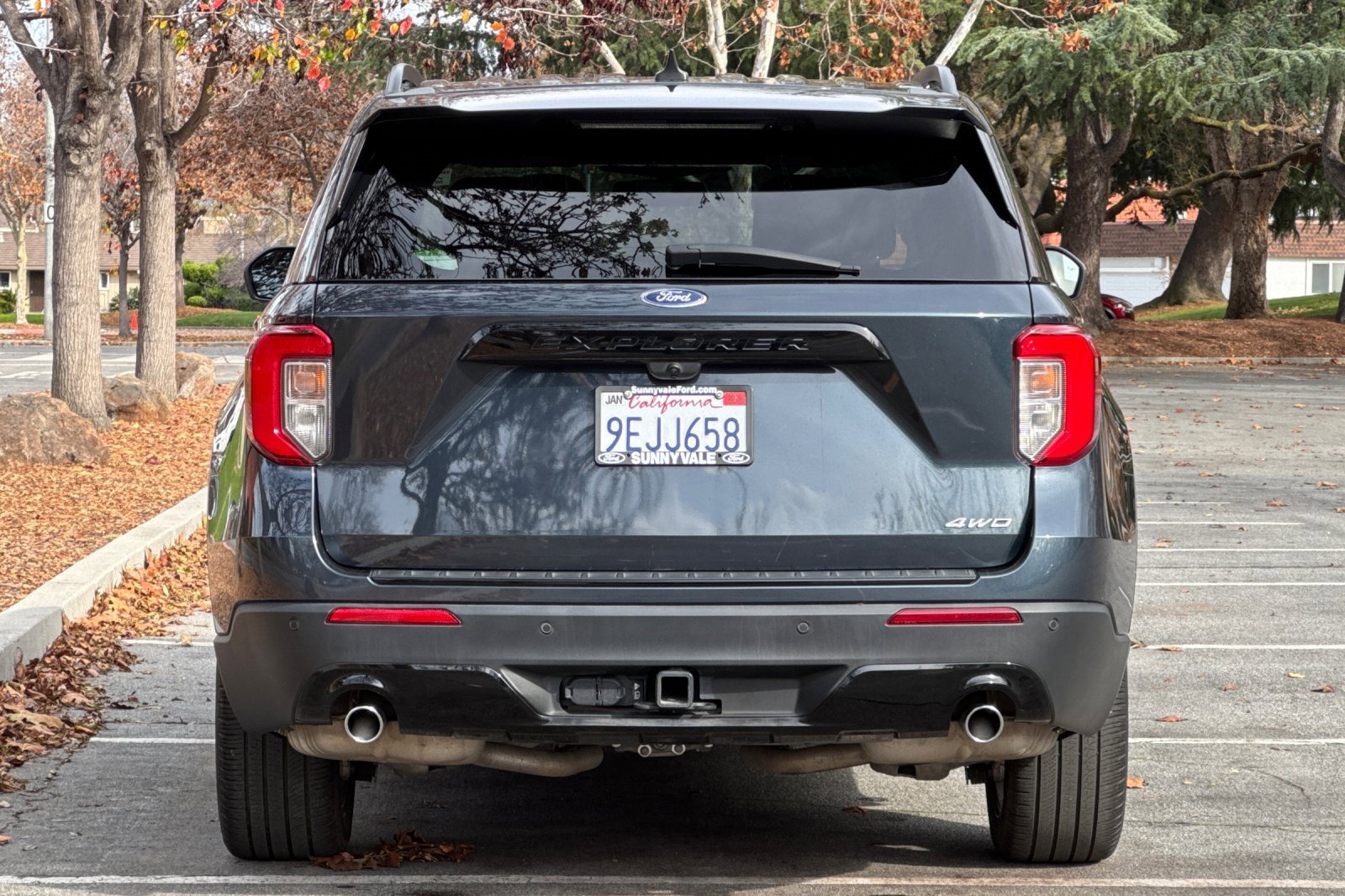 Certified 2022 Ford Explorer ST-Line w/ Class IV Trailer Tow Package image 5