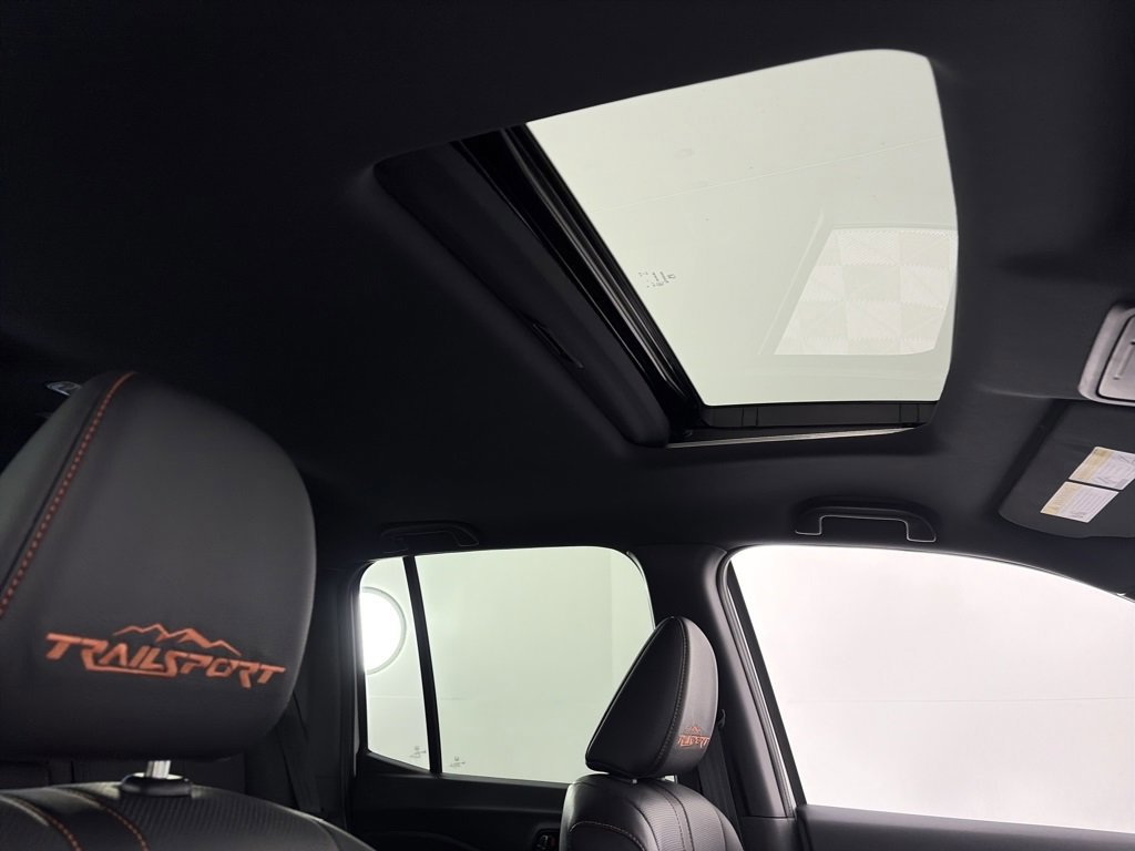 Used 2025 Honda Ridgeline TrailSport image 32