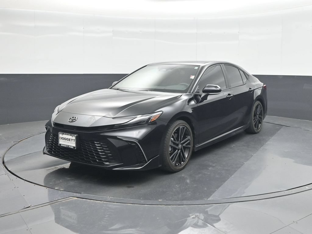 Used 2025 Toyota Camry XSE w/ Premium Package FWD video 1