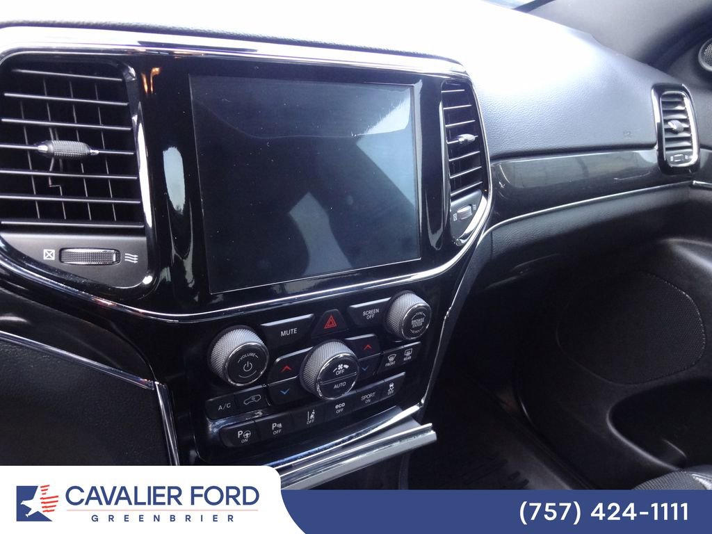 Used 2019 Jeep Grand Cherokee Trailhawk w/ Trailhawk Luxury Group AWD/4WD image 10