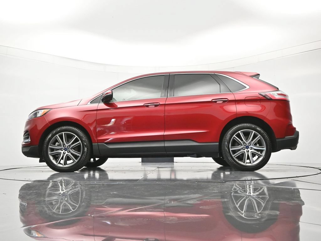 Certified 2022 Ford Edge Titanium AWD/4WD image 44