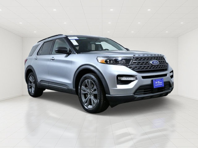 Certified 2021 Ford Explorer XLT w/ Equipment Group 202A