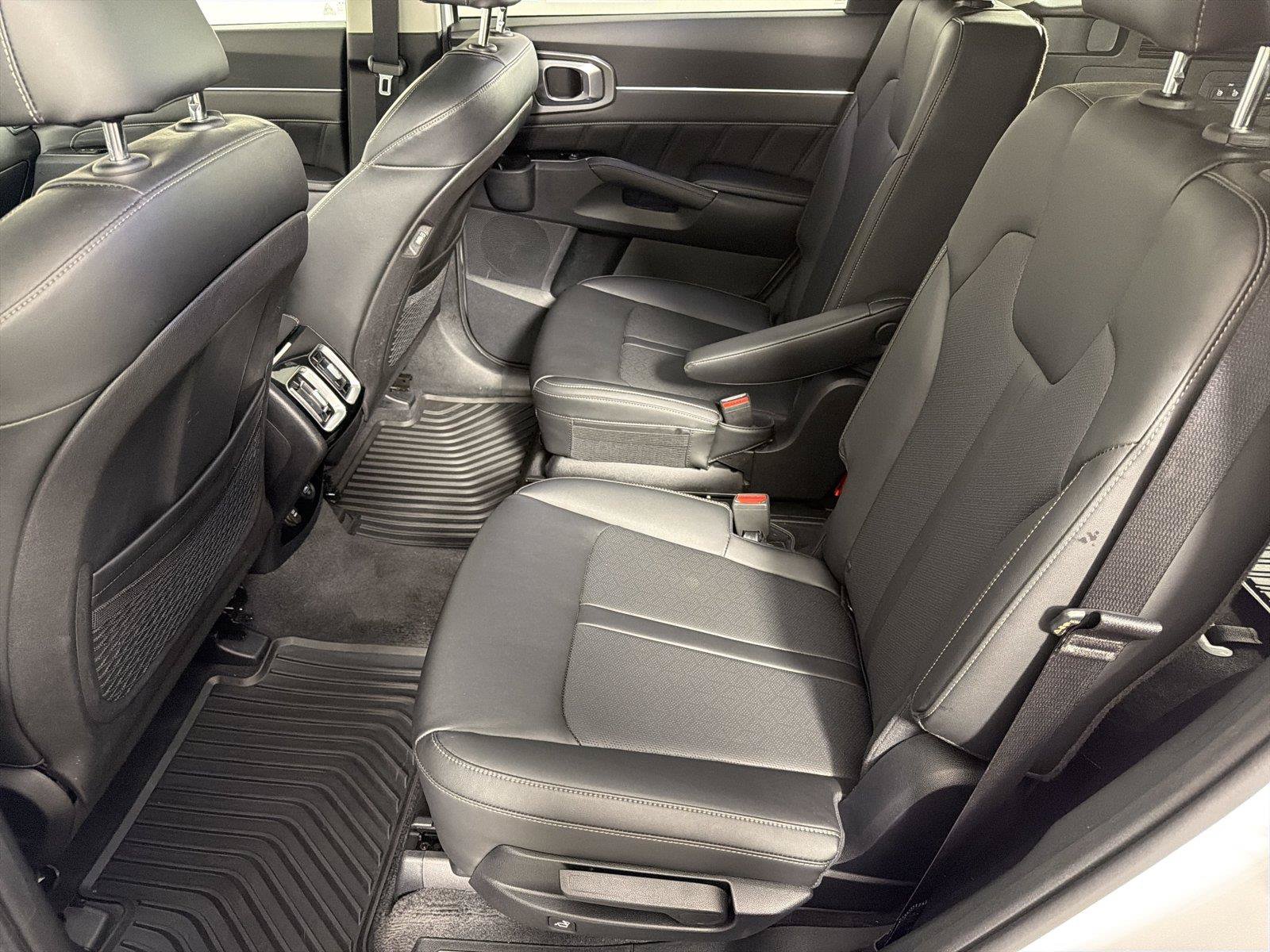 Used 2022 Kia Sorento SX FWD image 20