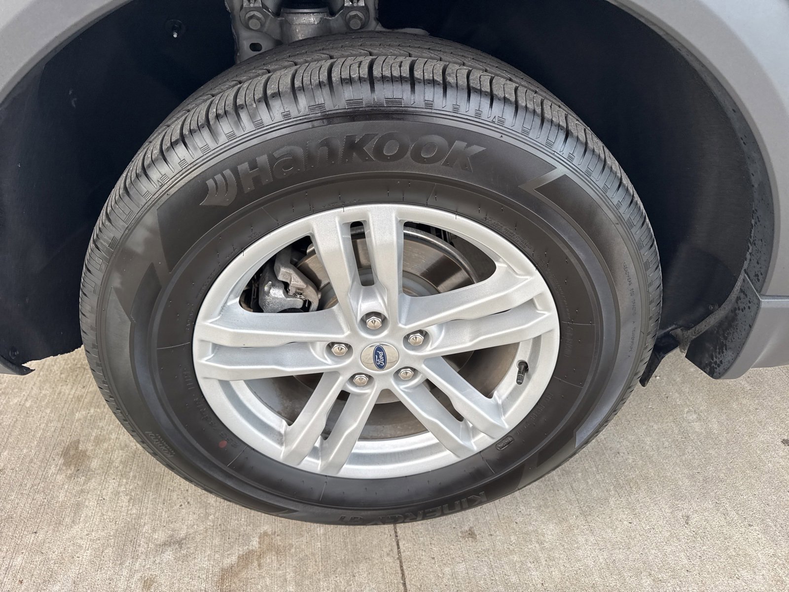 Certified 2023 Ford Explorer XLT w/ Equipment Group 202A image 22