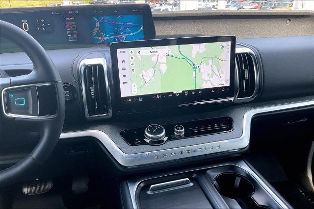 Certified 2026 Ford Expedition Tremor AWD/4WD image 6