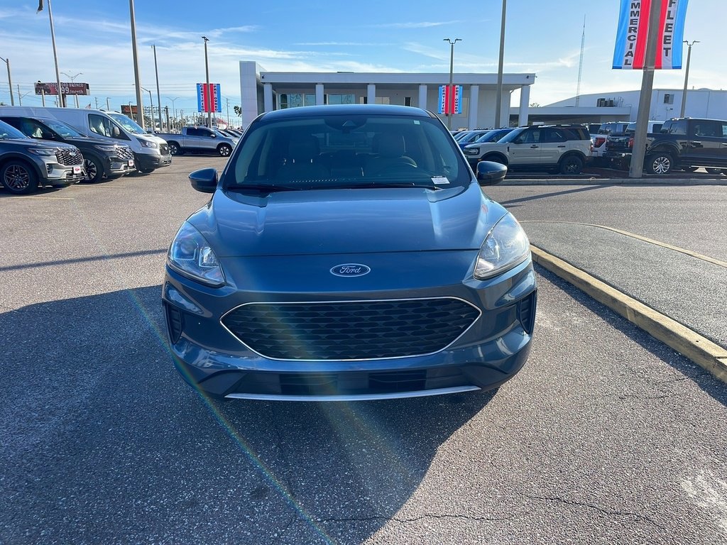 Certified 2020 Ford Escape SE image 6