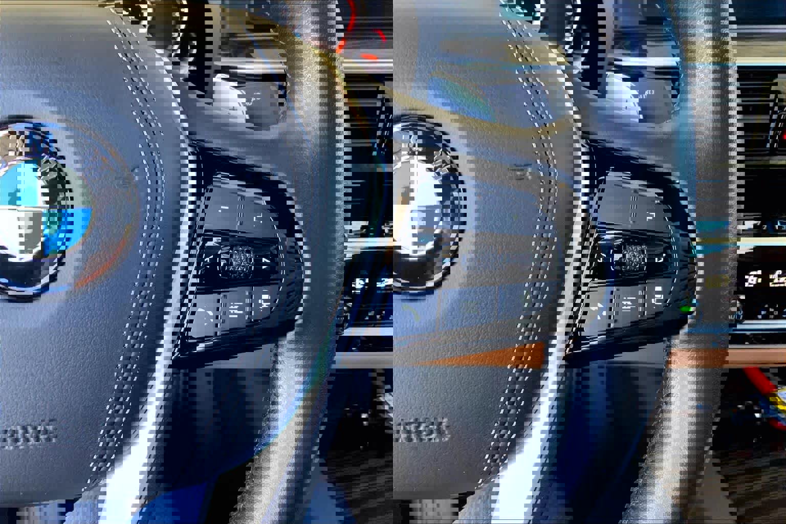 Used 2022 BMW 530i w/ Executive Package image 25