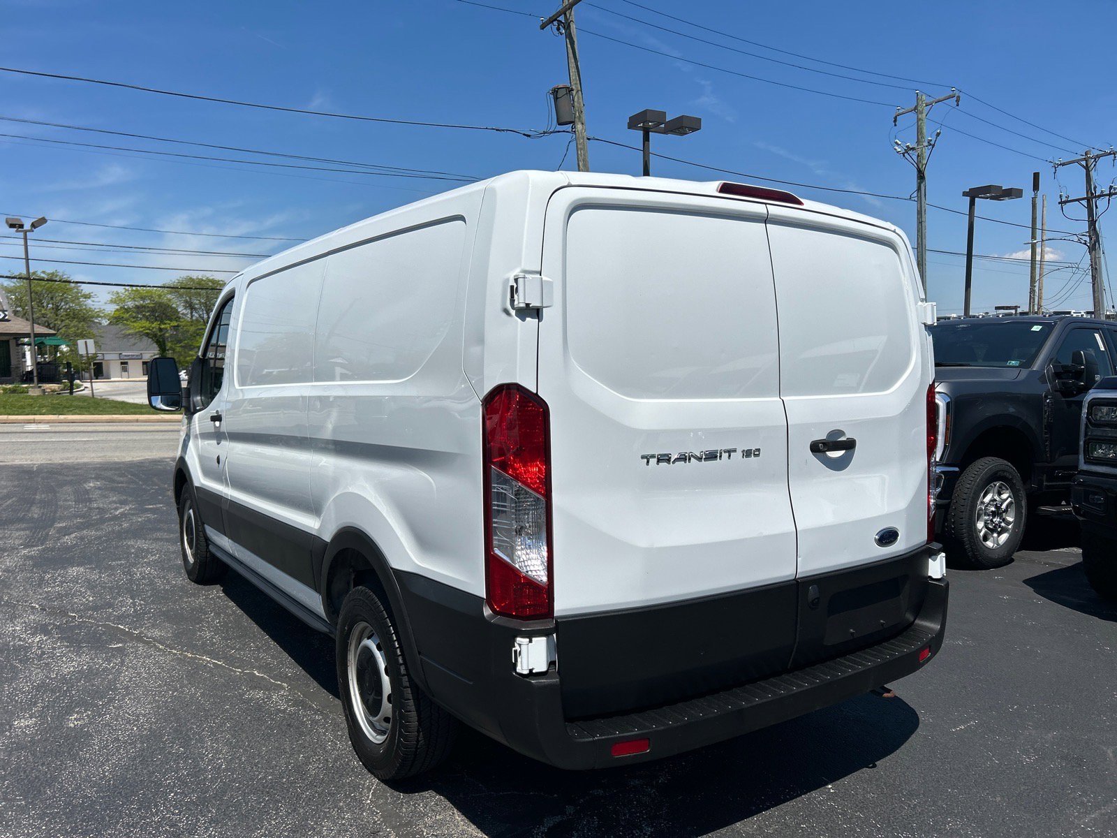 Certified 2020 Ford Transit 150 Low Roof RWD image 8