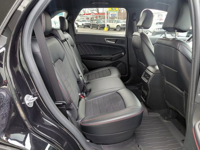 Certified 2023 Ford Edge ST-Line AWD/4WD image 15