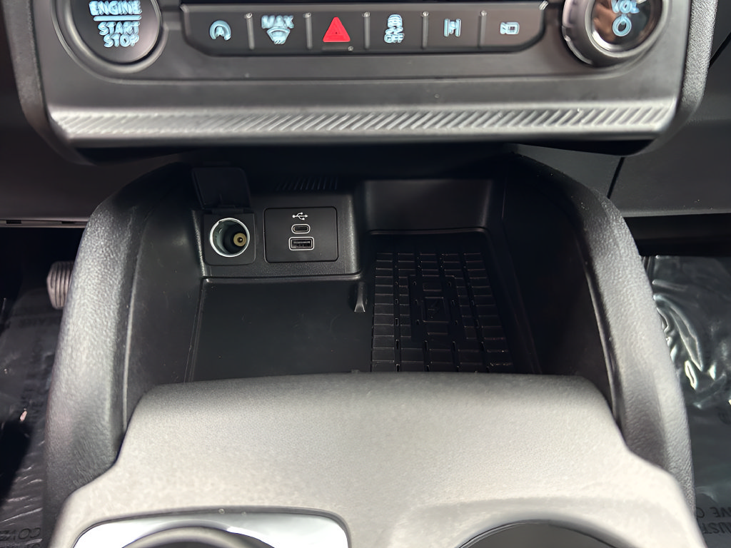 Certified 2025 Ford Bronco Sport Outer Banks w/ Outer Banks Tech Package+ AWD/4WD image 18