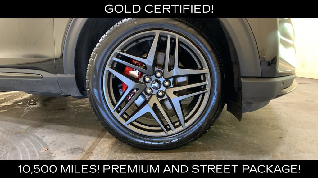 Certified 2025 Ford Explorer ST-Line w/ Premium Package AWD/4WD image 9
