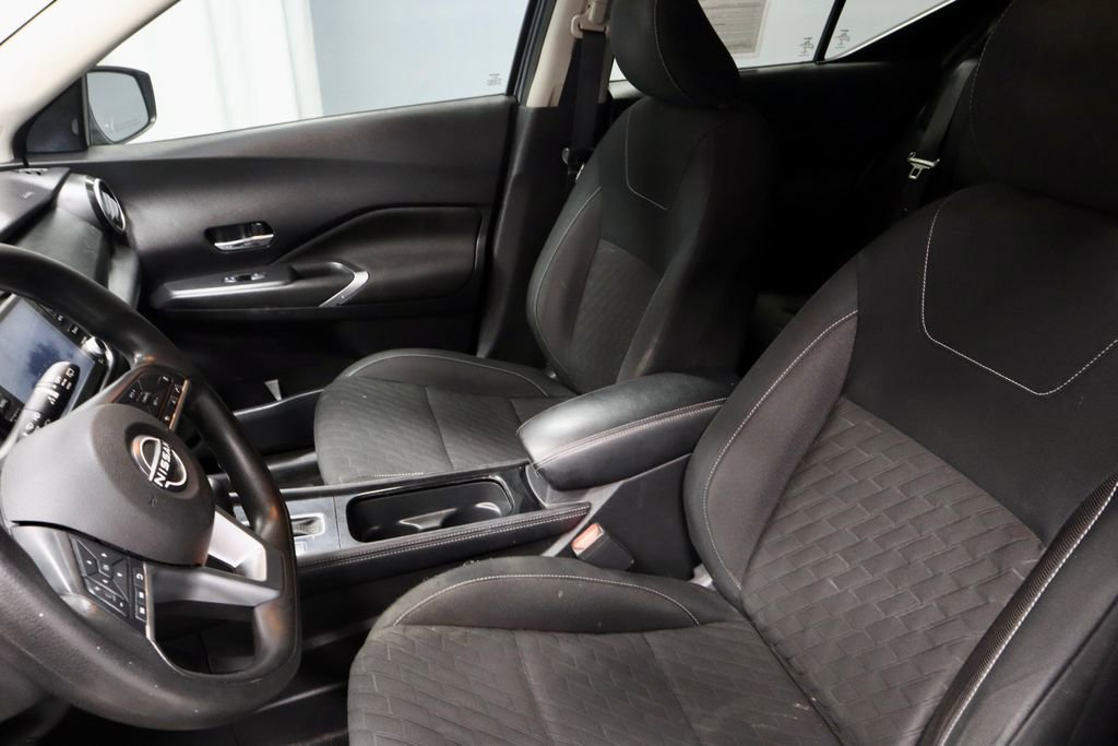 Used 2022 Nissan Kicks SV image 24