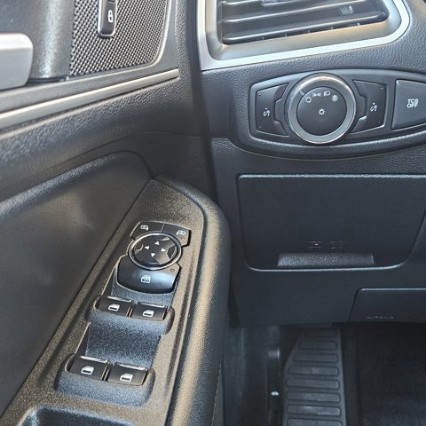 Certified 2024 Ford Edge SEL image 21